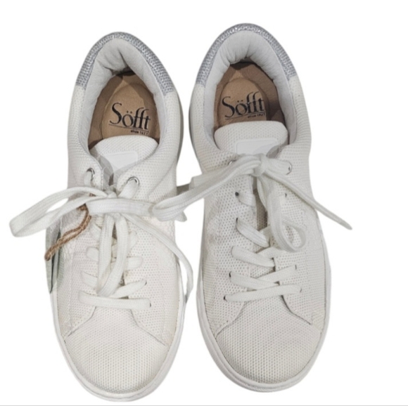 Söft Waylyn White Sneakers Size 6 NWT - Picture 4 of 9